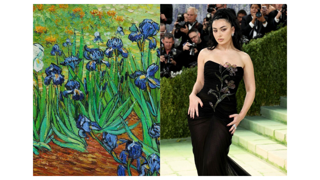 Una imagen de collage que muestra a la izquierda la famosa pintura al óleo de Vincent van Gogh, "Los Lirios" (1889), con sus característicos trazos postimpresionistas y tonos vibrantes de azul y verde. A la derecha, una fotografía de la cantante Charli XCX en la alfombra roja de la Met Gala 2026, luciendo un vestido de noche negro con un aplique detallado y escultural de un lirio inspirado en la pintura de Van Gogh