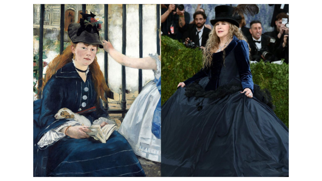 Una imagen de collage que fusiona el arte impresionista y la moda de alfombra roja. A la izquierda, un panel con la pintura al óleo de Édouard Manet de 1873, 'El ferrocarril' (The Railway). Muestra a una joven niñera con un vestido azul oscuro y un tocado, sentada y sosteniendo un libro, mientras una niña a su lado mira a través de las rejas. A la derecha, la icónica cantante Stevie Nicks posando en la Met Gala 2026. Viste un pomposo y espectacular vestido de noche azul oscuro de tafetán y terciopelo, con una falda voluminosa y un tocado de plumas, reinterpretando el estilo y la paleta de colores de la obra de Manet como un look de alta costura